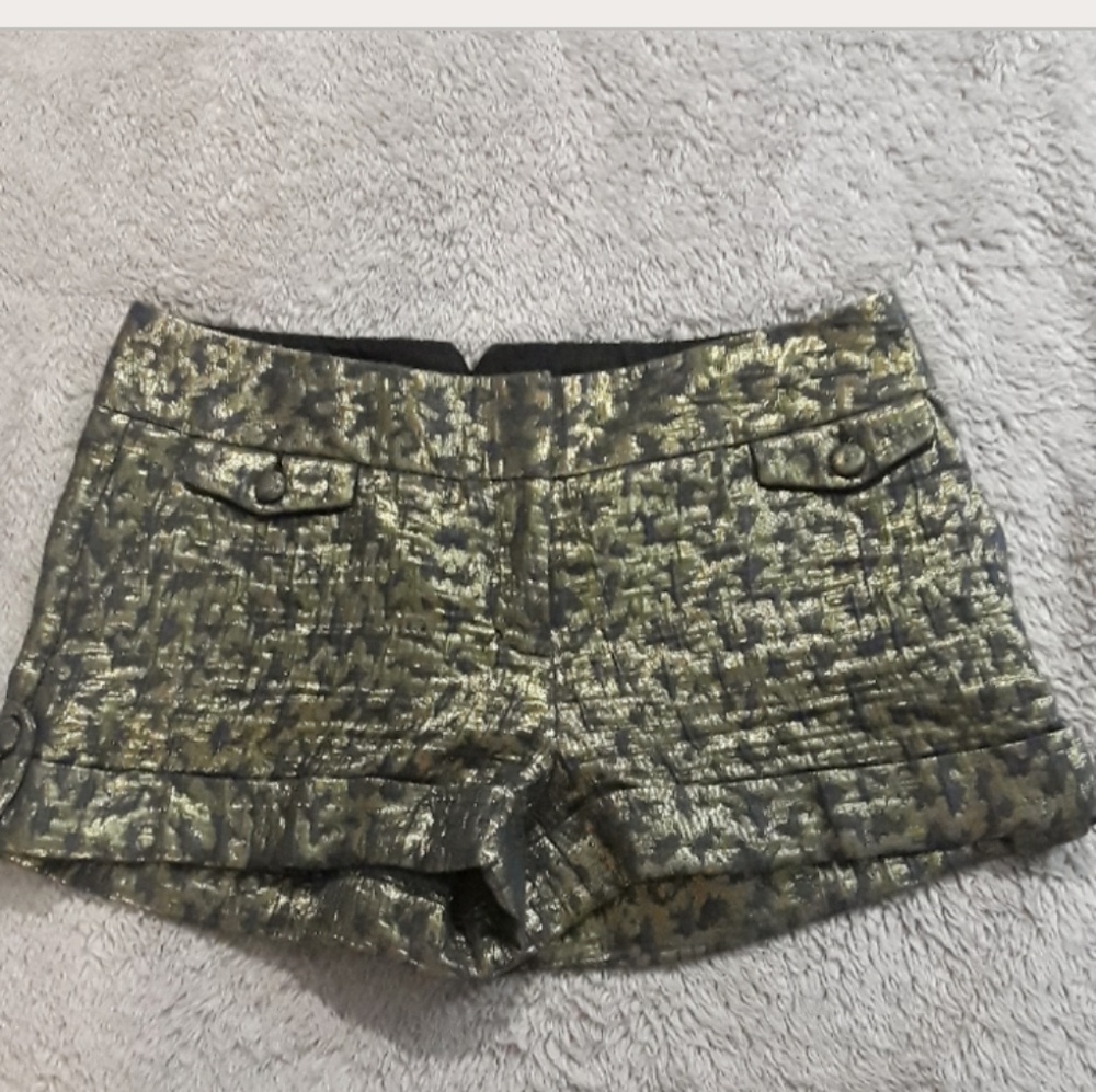 💋Dressy Express Shorts Size 2💋